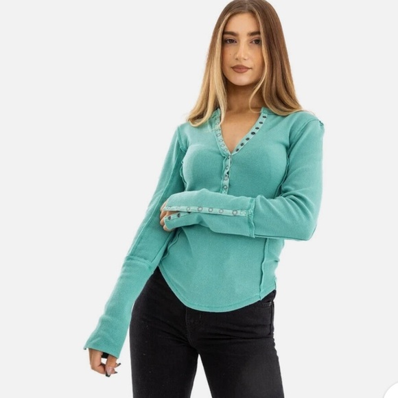 Free People Nailed It Henley size small - Picture 1 of 16